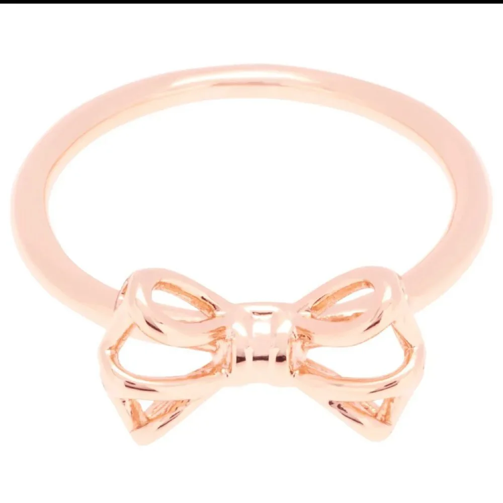 Ted Baker Ginniee Tiny SILVER Geometric Bow Ring